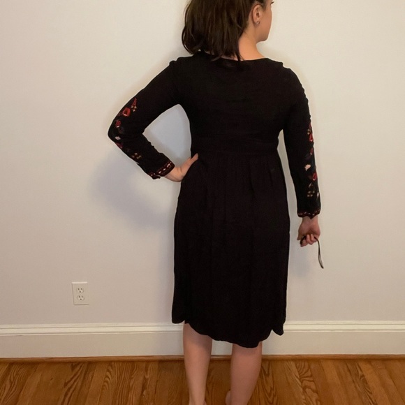 Black Embroidered Dress - Picture 2 of 5